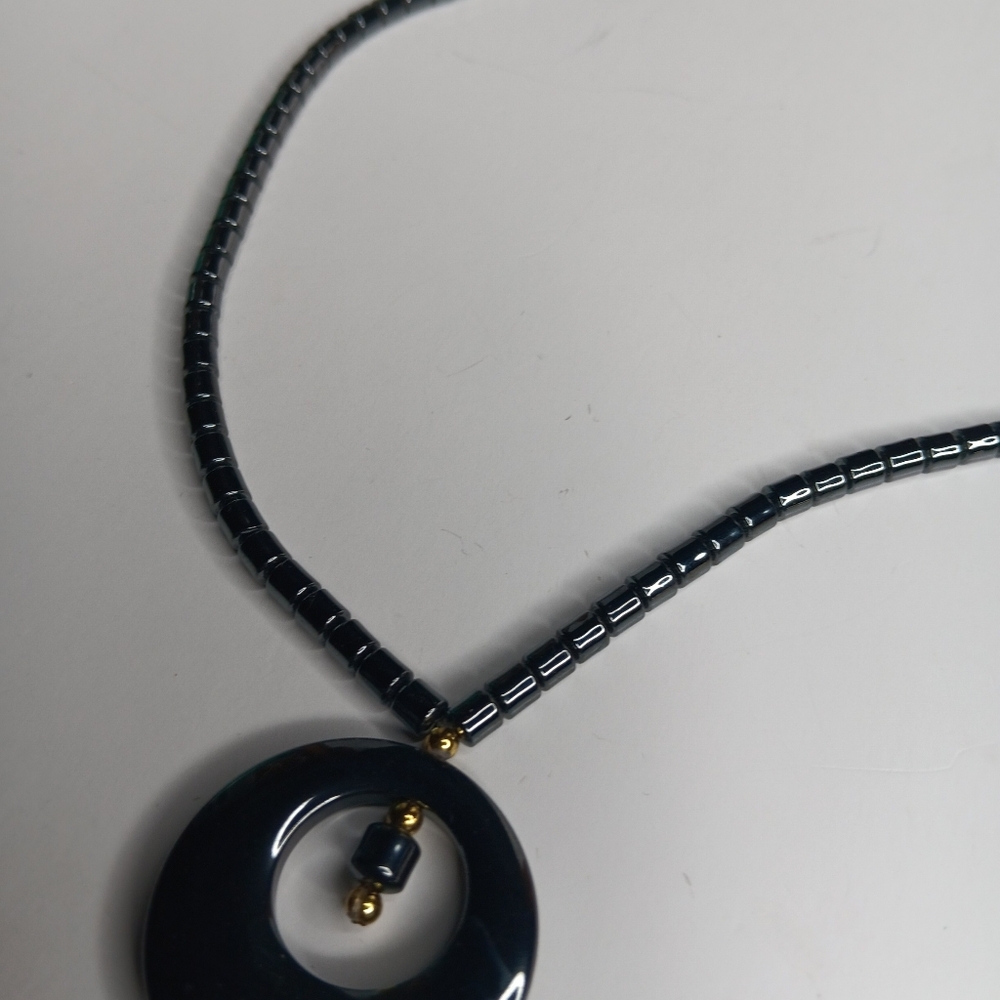 Black Beaded Necklace with Circular Pendant - Picture 3 of 7